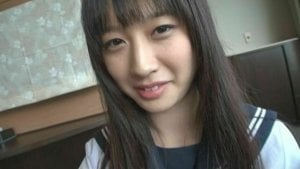 共学に通うパイパン制服美少女がデカチンポに驚愕